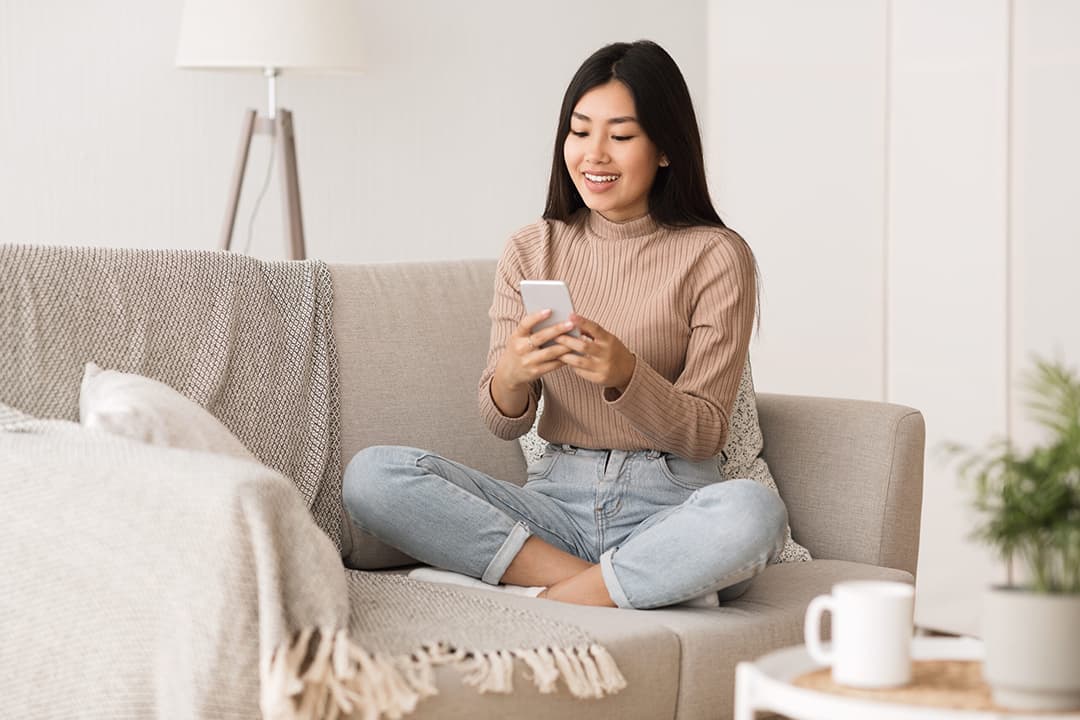 Woman buys affordable sperm online